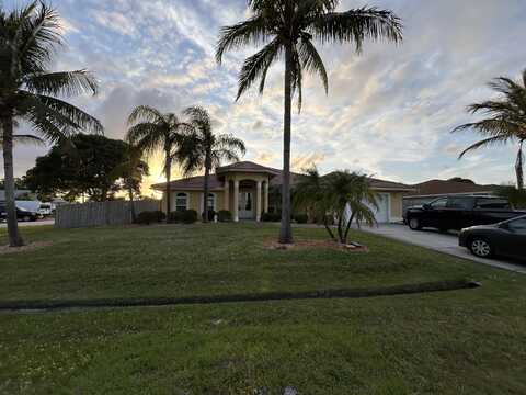 2498 SE Addison Street, Port Saint Lucie, FL 34984