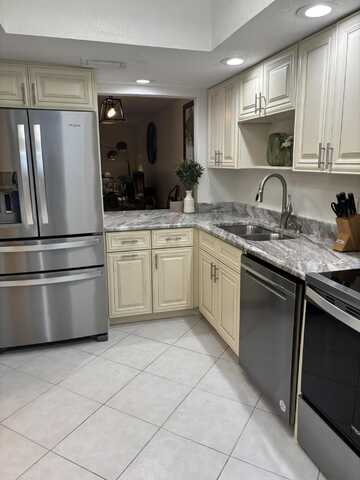 1225 Carlton Court, Fort Pierce, FL 34949