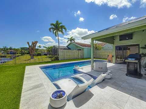 1215 NW 19th Terrace, Delray Beach, FL 33445