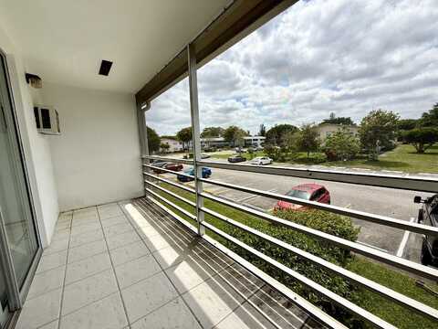 190 Cambridge H, West Palm Beach, FL 33417