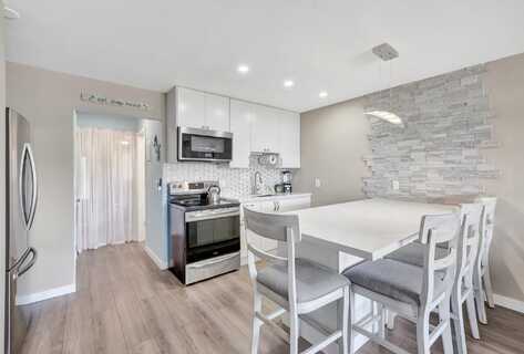 2081 NE 56th Street, Fort Lauderdale, FL 33308