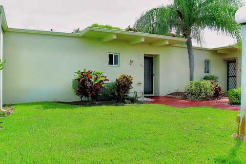 2532 Boundbrook Drive S, Palm Springs, FL 33406