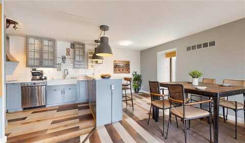 15 S 1st Street, Minneapolis, MN 55401