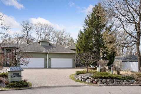 15703 Sussex Drive, Minnetonka, MN 55345