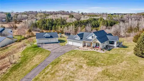 838 Prairie Meadows Drive, Hudson, WI 54016