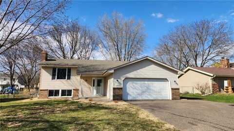 571 Westfield Lane, Vadnais Heights, MN 55127