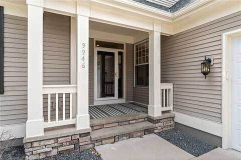 9946 Wellington Lane, Woodbury, MN 55125