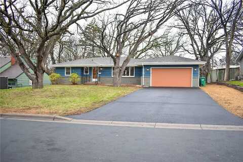 261 Sylvan Lane NE, Fridley, MN 55432