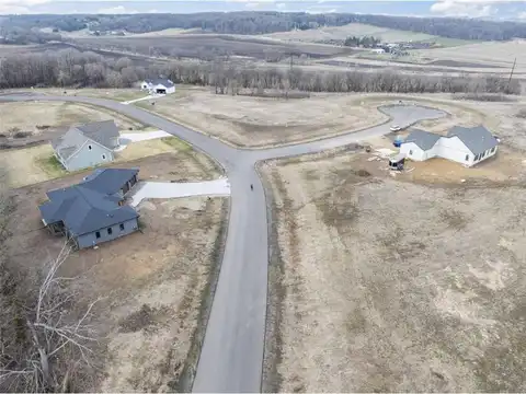 931 Windermere Drive SW, Pine Island, MN 55963