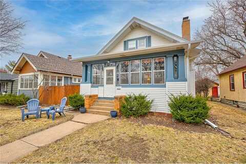 436 Saratoga Street S, Saint Paul, MN 55105