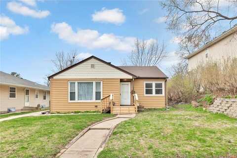 117 12th Avenue N, South Saint Paul, MN 55075