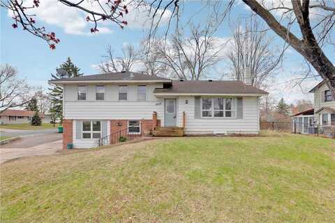 2408 119th Avenue NW, Coon Rapids, MN 55433