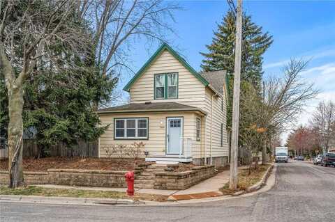999 Victoria Street N, Saint Paul, MN 55103