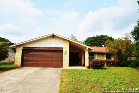 8822 Thatch, San Antonio, TX 78240