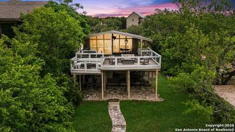 1074 Lakebreeze, Canyon Lake, TX 78133