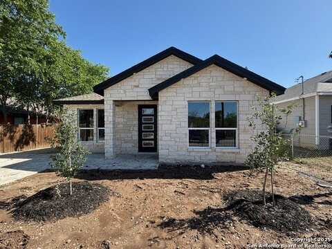 216 Oklahoma, San Antonio, TX 78237