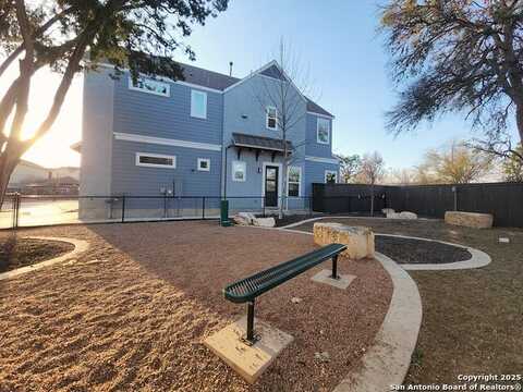 5843 Whitby, San Antonio, TX 78240