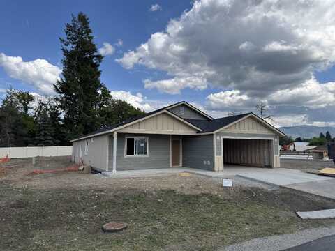 5 S RIVISTA Ln, Greenacres, WA 99016