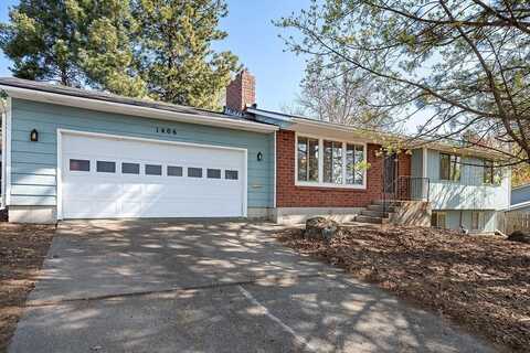 1406 Gary St, Cheney, WA 99004