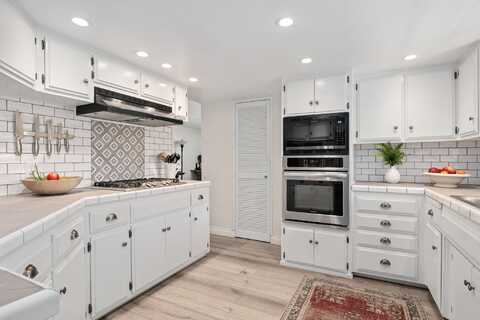 9 Paseo Del Rio, SOLVANG, CA 93463