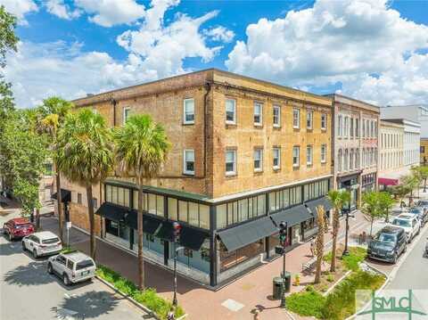 310 Broughton Street W, Savannah, GA 31401