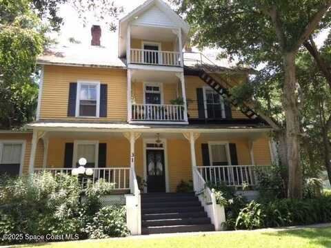 31 Barton Avenue, Rockledge, FL 32955