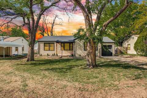 620 W 30th St S, Wichita, KS 67217