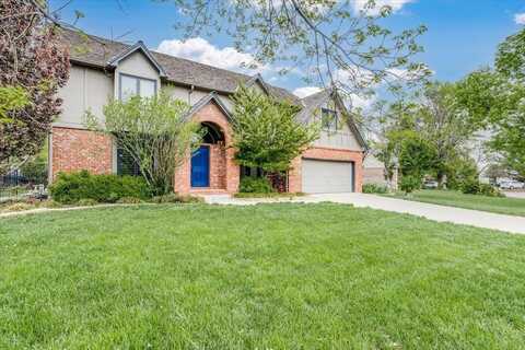 8522 E Greenbriar St, Wichita, KS 67226