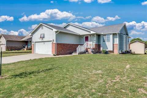 389 E Riley Ave, Haysville, KS 67060