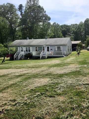 2145 L P BAILEY MEM HWY, Halifax, VA 24558