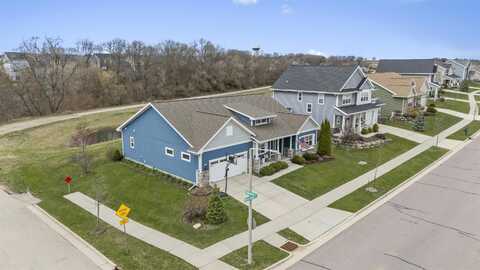 402 Burnt Sienna Drive, Middleton, WI 53562