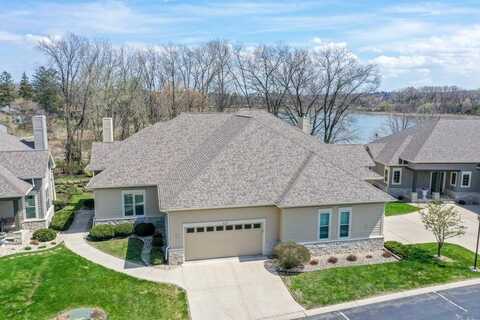 1623 Pond View Court, Middleton, WI 53562