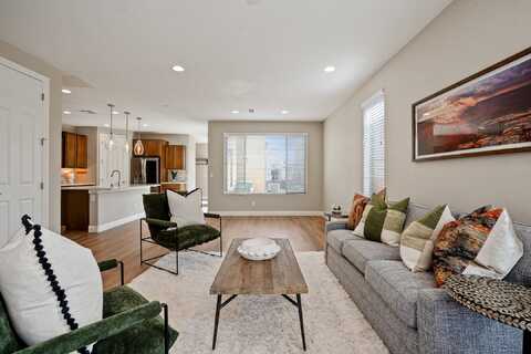 5108 Truchas Lane, Santa Fe, NM 87507