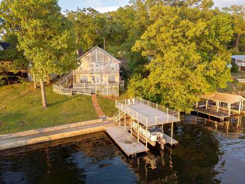 115 Wilson Ct, Muscle Shoals, AL 35661