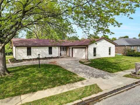 1801 Cliffwood Court, New Albany, IN 47150