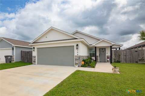 104 Pienza Drive, Victoria, TX 77904