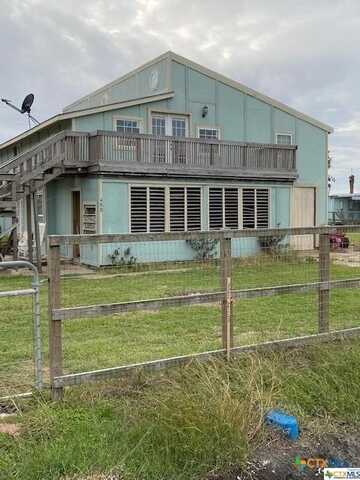 488 Alamo Beach Avenue, Port Lavaca, TX 77979