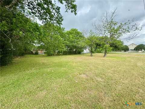 00 Huck Street, Yoakum, TX 77995