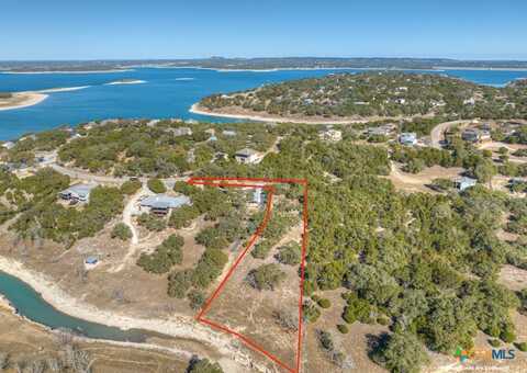 995 Five Oaks Circle, Canyon Lake, TX 78133