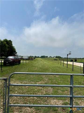 1111 W Hillyard Road, Moody, TX 76557
