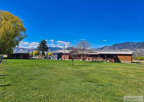 16 Coiner Road, Salmon, ID 83467