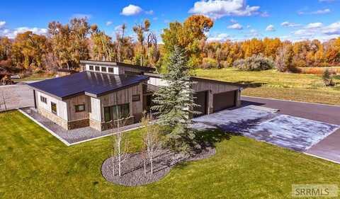 533 N 3825 E, Rigby, ID 83442
