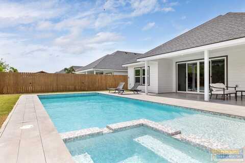 173 Torrey Pines Rd., Laguna Vista, TX 78578
