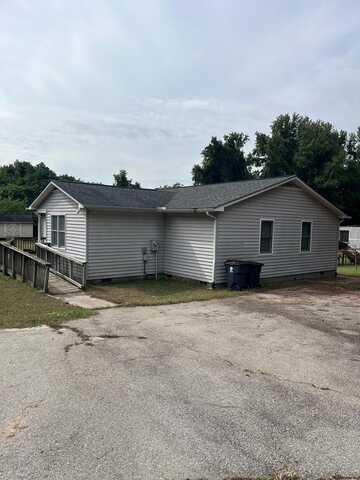 205 Smith Street, South Hill, VA 23970