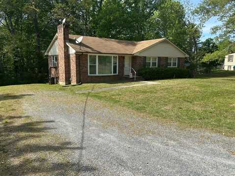 116 Carson Street, Brookneal, VA 24528