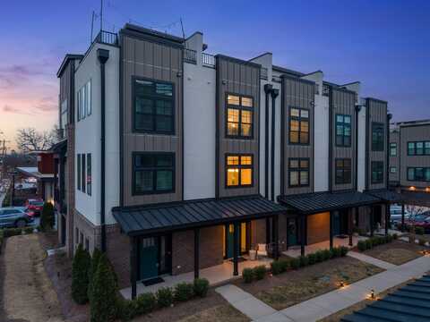 121 W Stone Avenue, Greenville, SC 29609