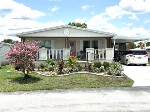 4015 Russian Olive Ln, Zephyrhills, FL 33541