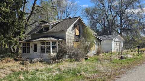 642 Oregon St, Gooding, ID 83330