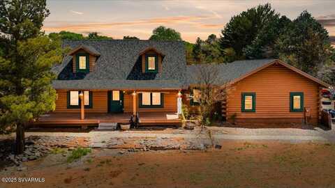 27 N Farm Circle Rd, Cornville, AZ 86325