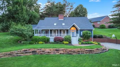 7266 Lakevale Drive, Newburgh, IN 47630